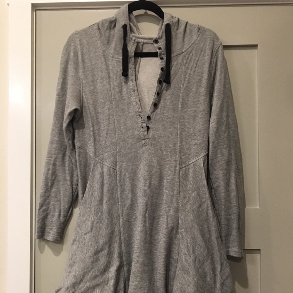 Hooded peplum sweatshirt dress with pockets